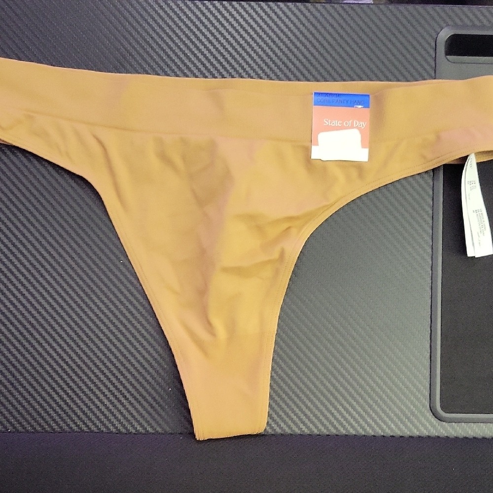 NWT‎ State of Day Foxy Brown Thong XL